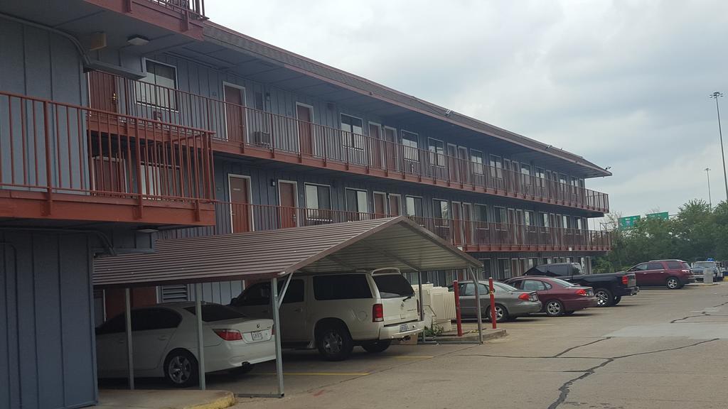 Travel Inn Sharonville Bagian luar foto