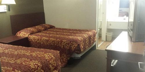 Travel Inn Sharonville Bagian luar foto